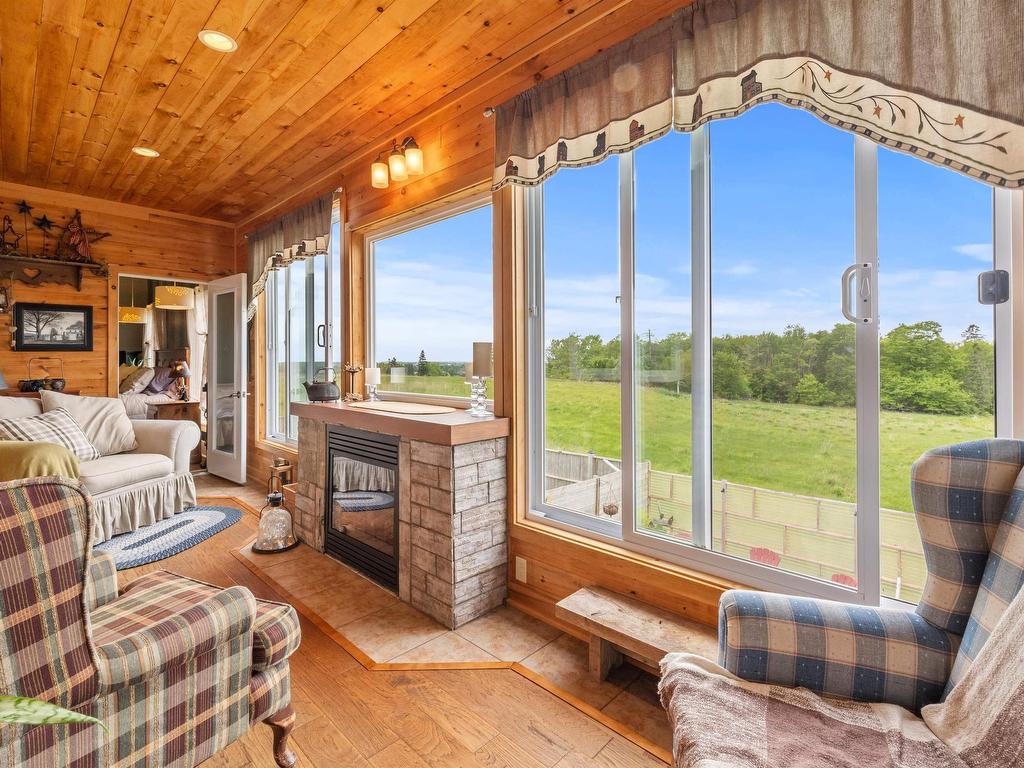 












30 Sunset Drive





PE
C0B 1M0

