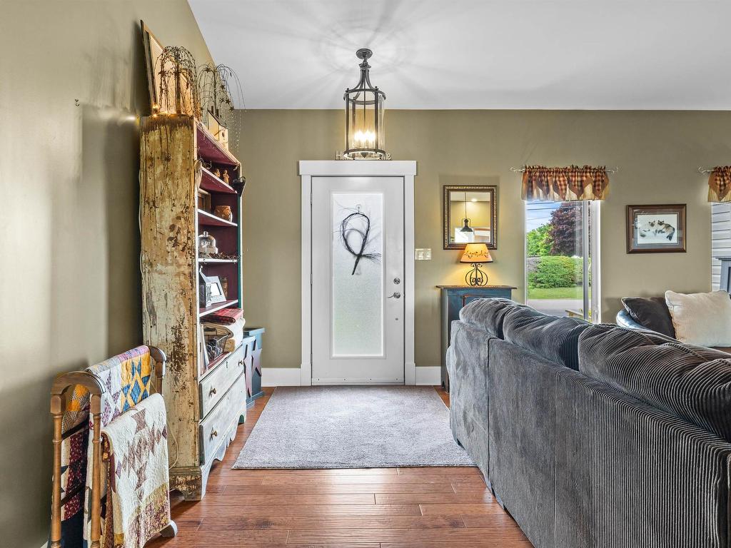 












30 Sunset Drive





PE
C0B 1M0

