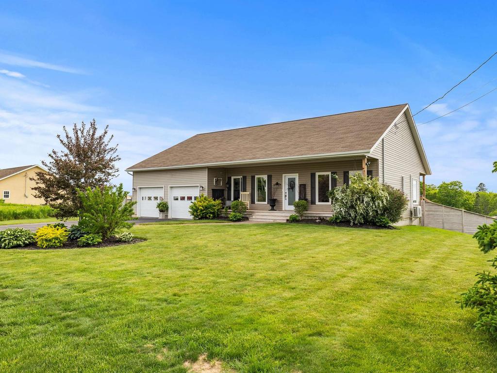 












30 Sunset Drive





PE
C0B 1M0

