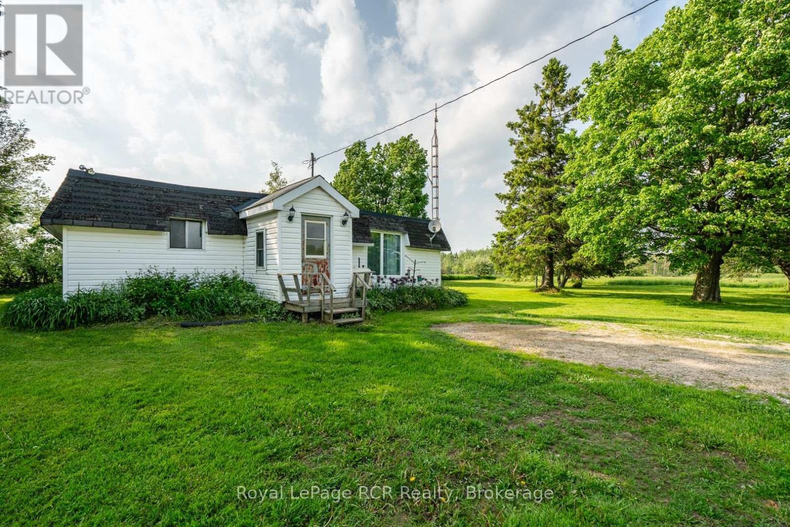 












219034 & 219028 4TH NE LINE

,
Melancthon,







Ontario
L9V2J6

