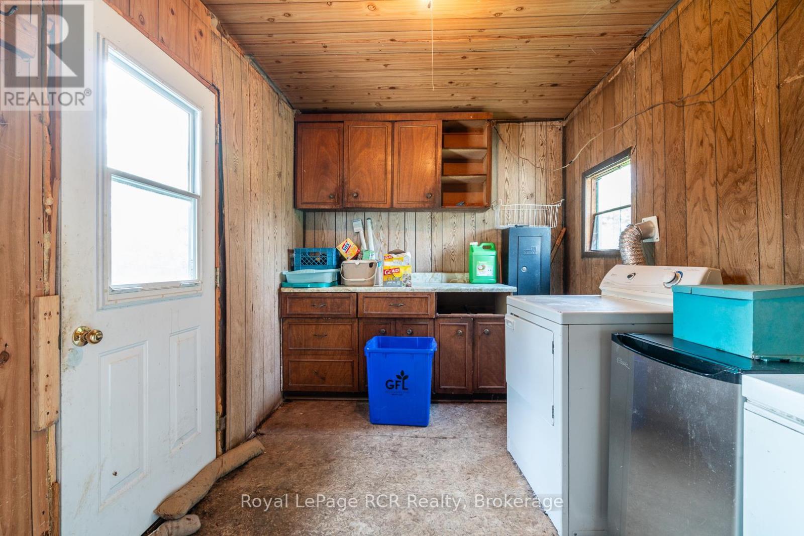 












219034 & 219028 4TH NE LINE

,
Melancthon,







Ontario
L9V2J6

