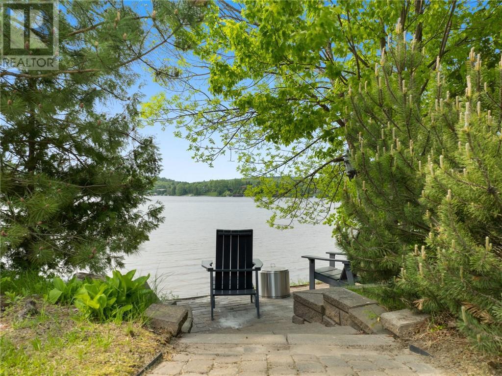 












580 Dew Drop Road

,
Sudbury,




Ontario
P3G1K9

