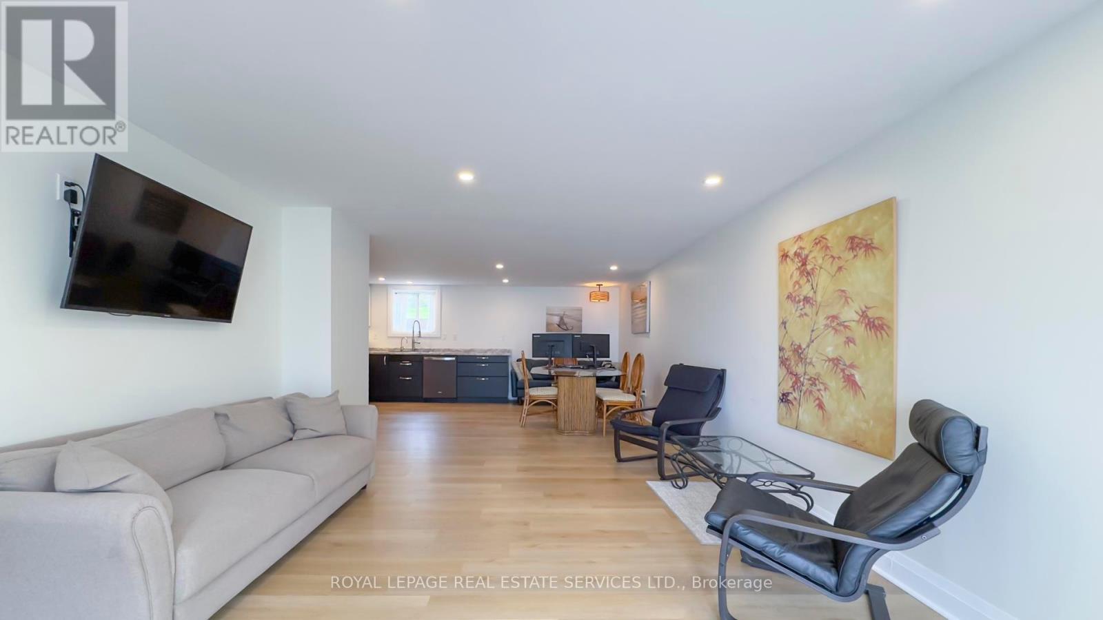 












39 GODERICH STREET

,
Kincardine,




Ontario
N2Z2L2

