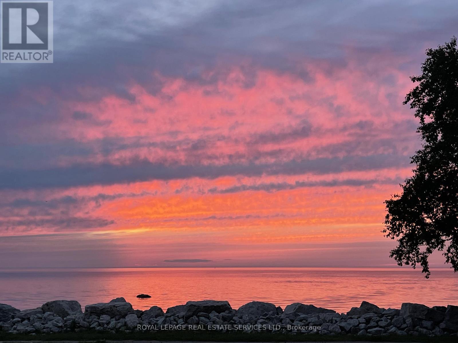 












39 GODERICH STREET

,
Kincardine,




Ontario
N2Z2L2

