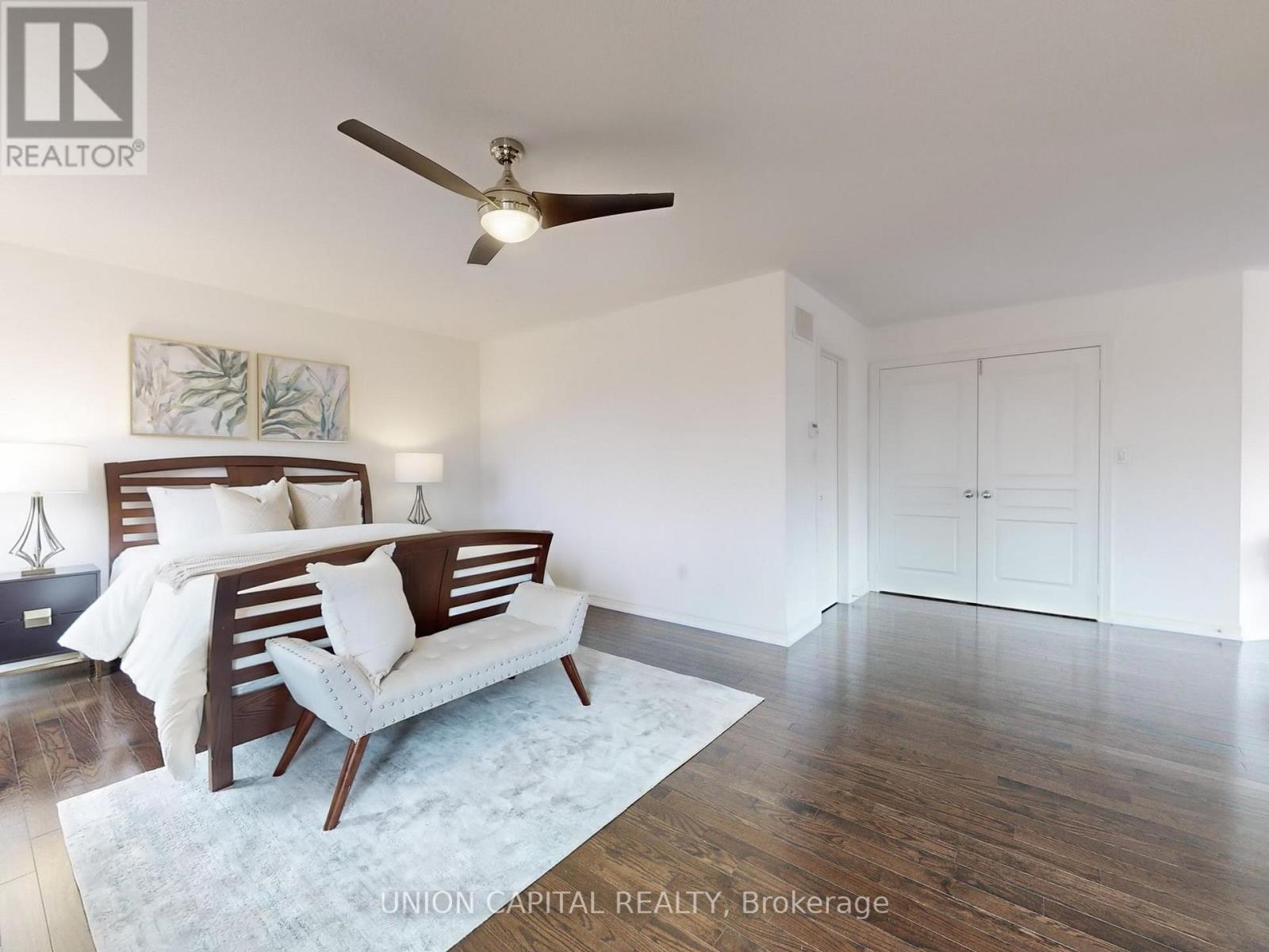 












83 MOONEY STREET

,
Bradford West Gwillimbury,




Ontario
L3Z0K7

