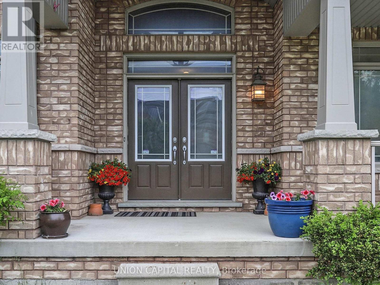 












83 MOONEY STREET

,
Bradford West Gwillimbury,




Ontario
L3Z0K7

