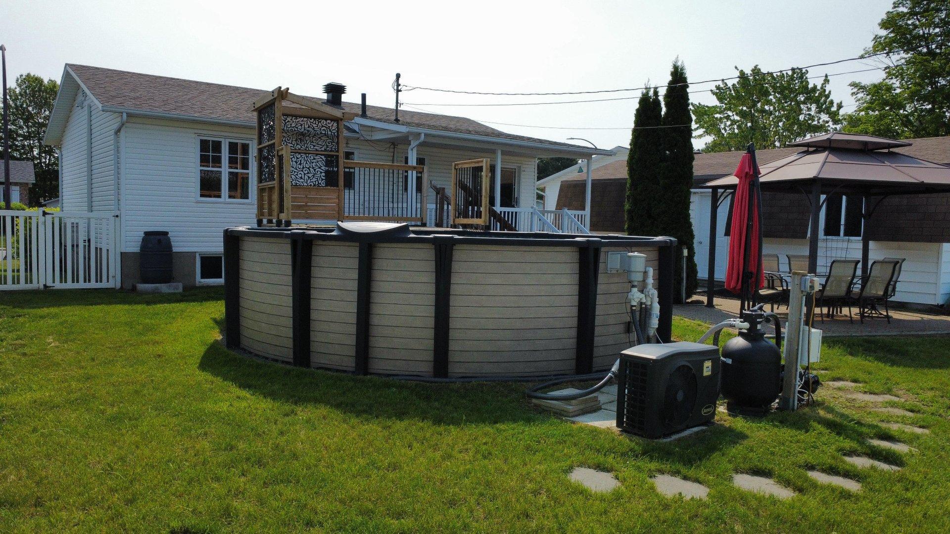 









3895


Rue Savard

,
Trois-Rivières,




QC
G8Y4B9

