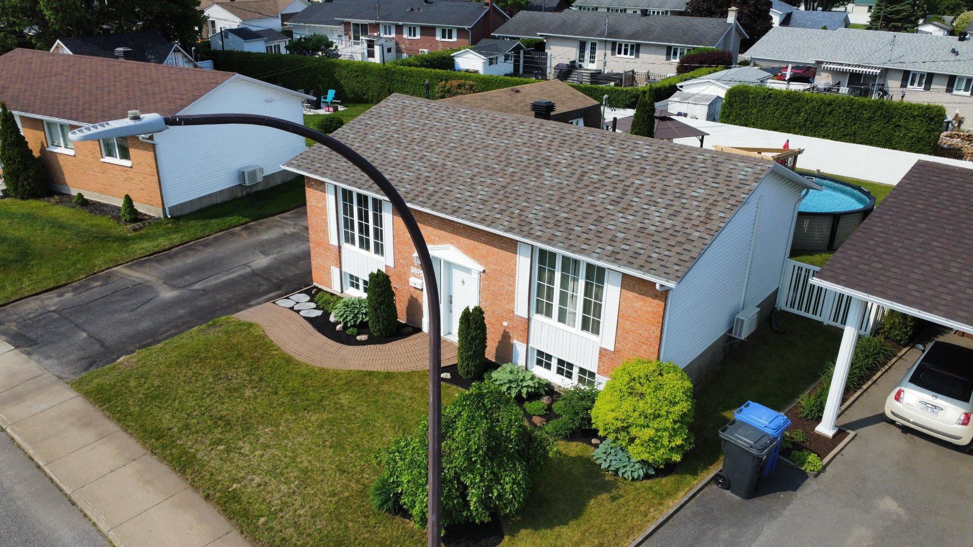 









3895


Rue Savard

,
Trois-Rivières,




QC
G8Y4B9

