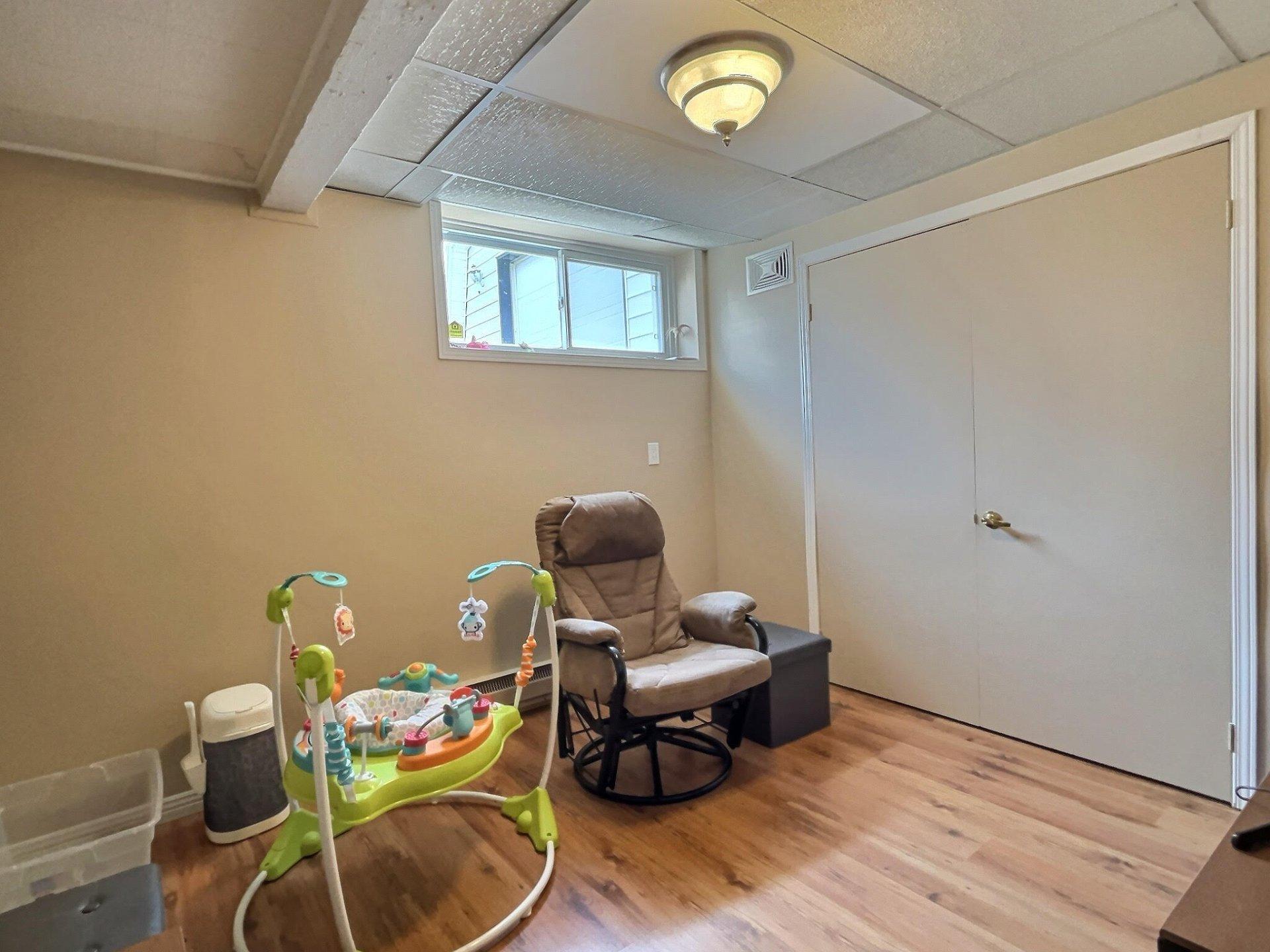 









3895


Rue Savard

,
Trois-Rivières,




QC
G8Y4B9

