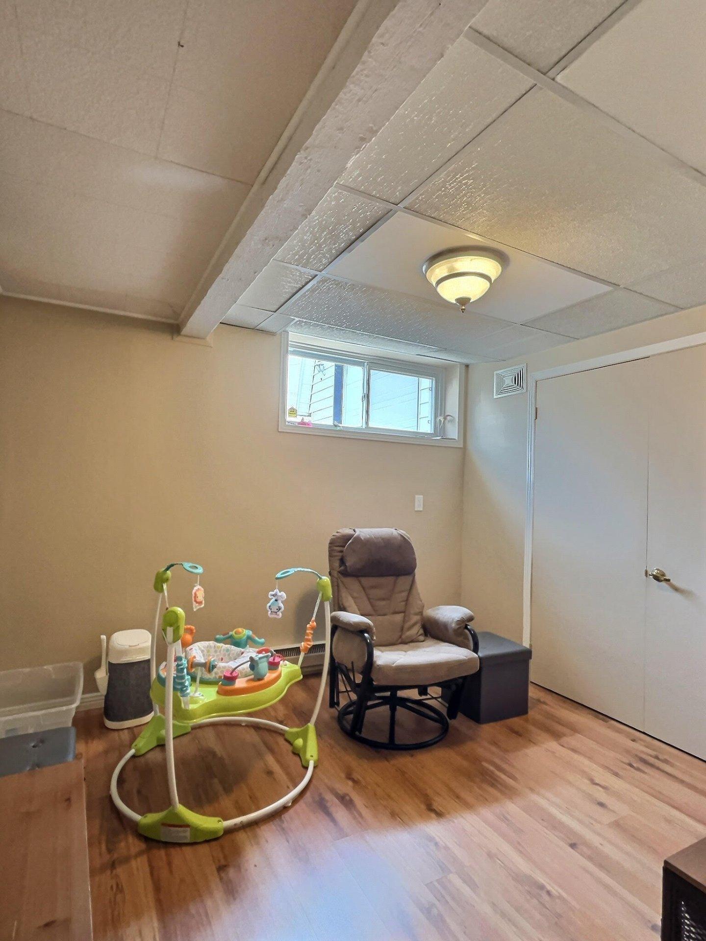 









3895


Rue Savard

,
Trois-Rivières,




QC
G8Y4B9

