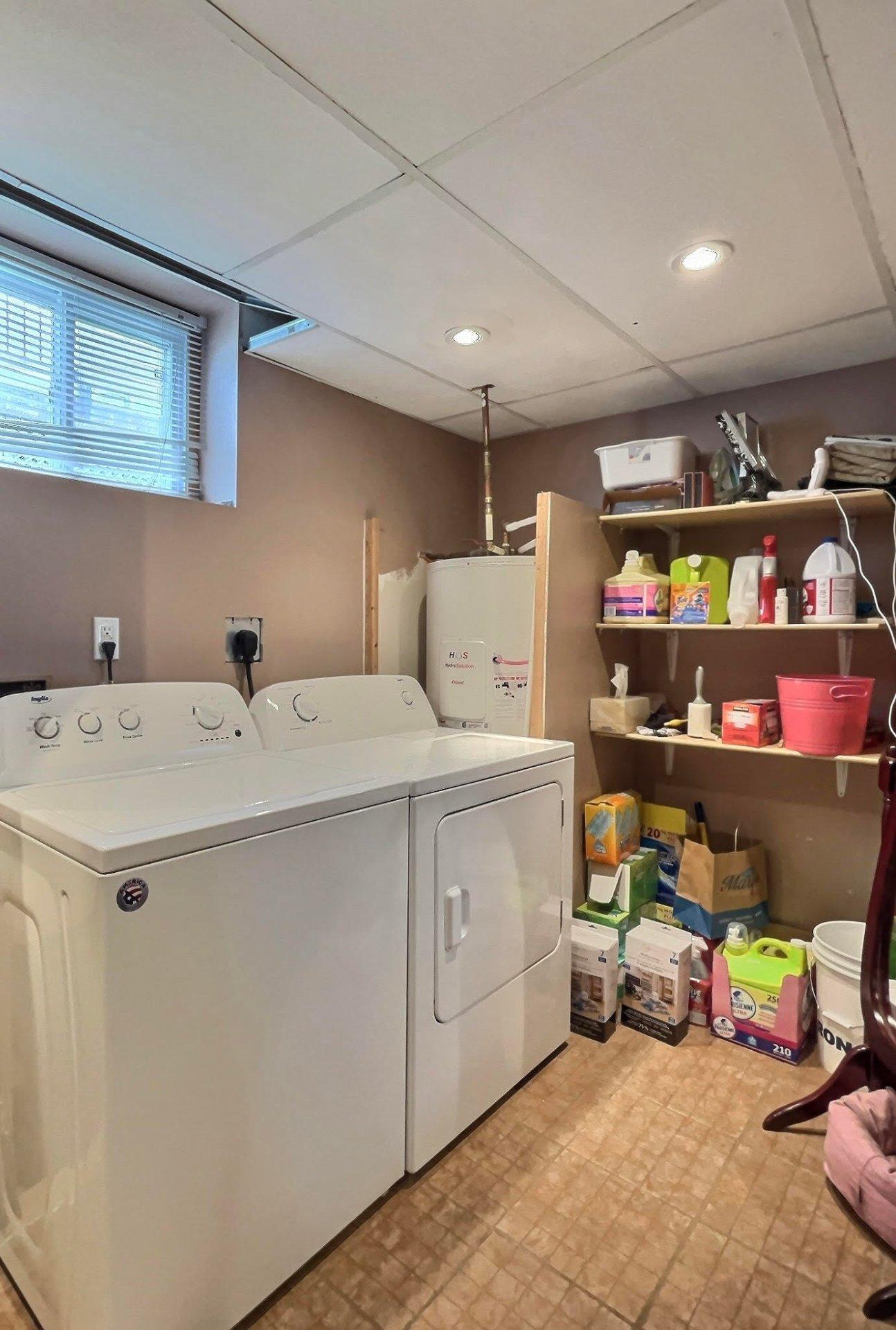 









3895


Rue Savard

,
Trois-Rivières,




QC
G8Y4B9

