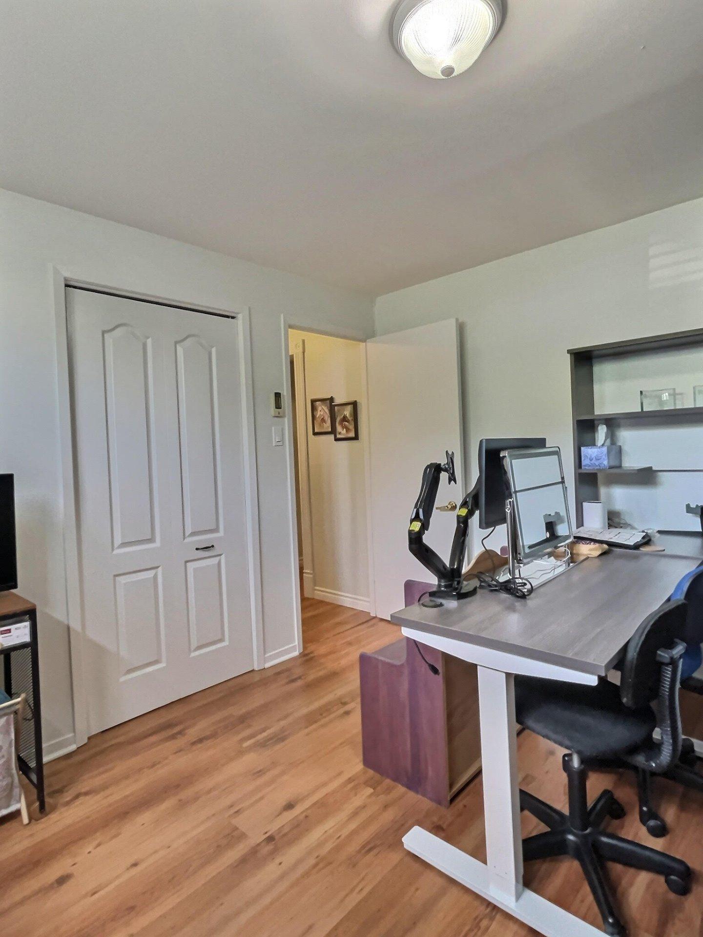 









3895


Rue Savard

,
Trois-Rivières,




QC
G8Y4B9

