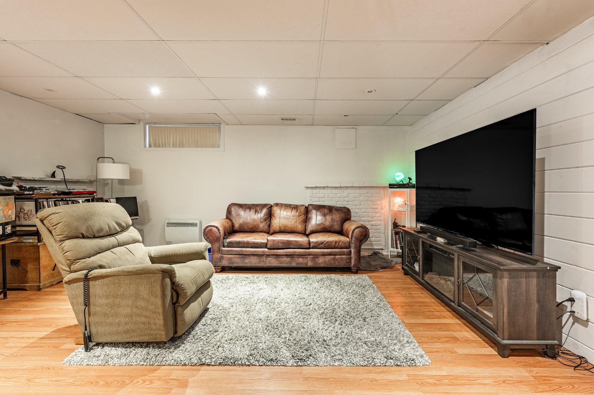 









409


Rue de Vendée

,
Boucherville,




QC
J4B8H4

