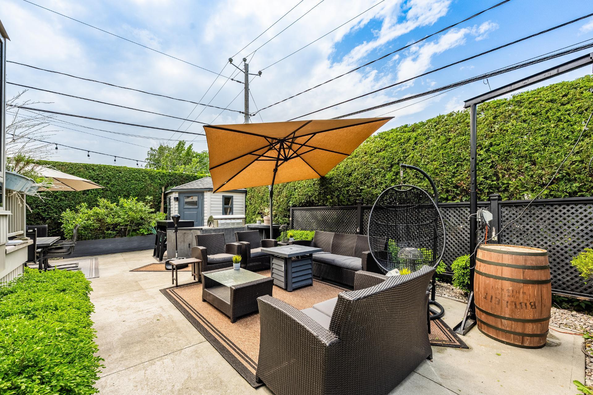 









409


Rue de Vendée

,
Boucherville,




QC
J4B8H4

