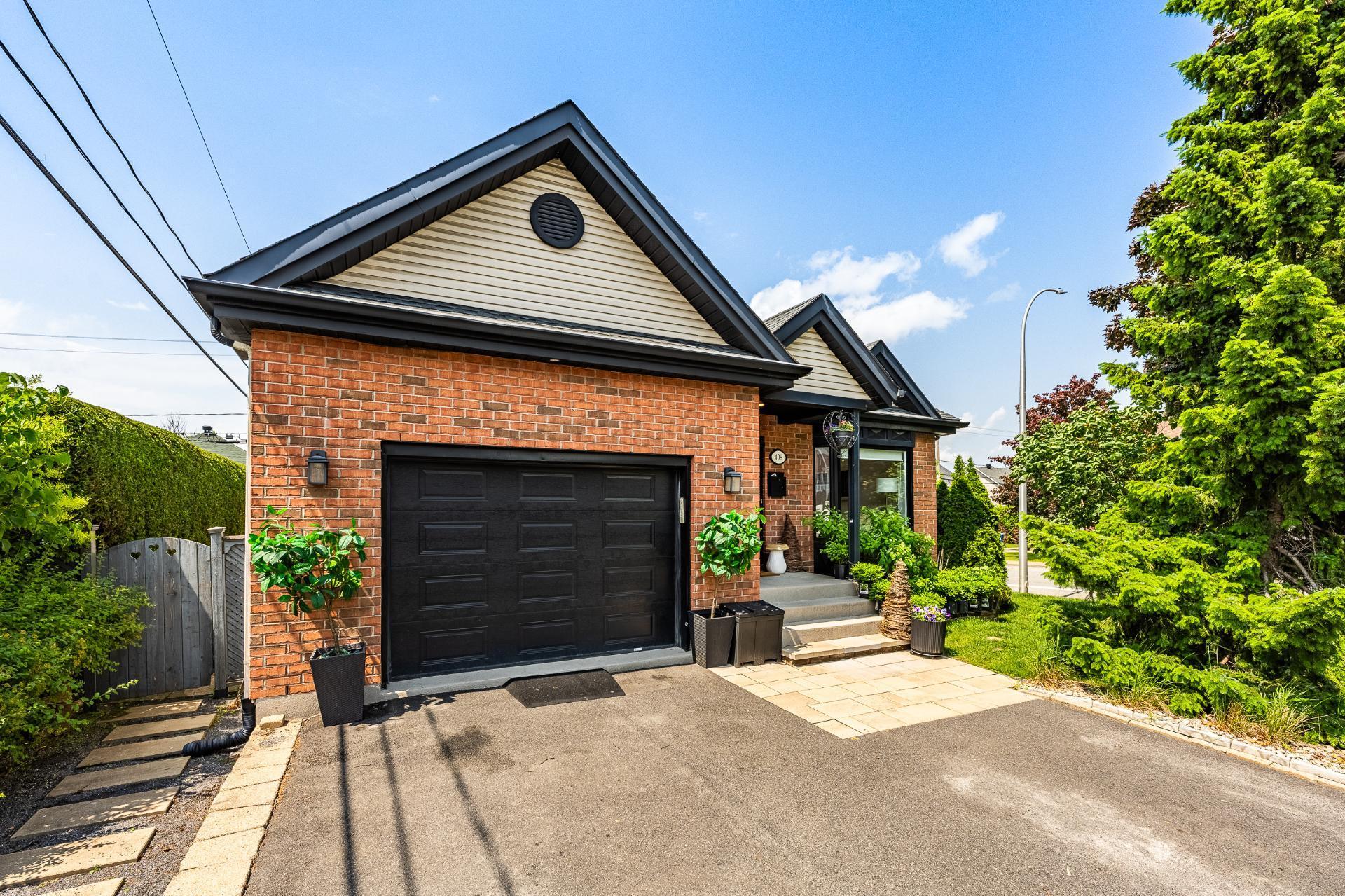 









409


Rue de Vendée

,
Boucherville,




QC
J4B8H4

