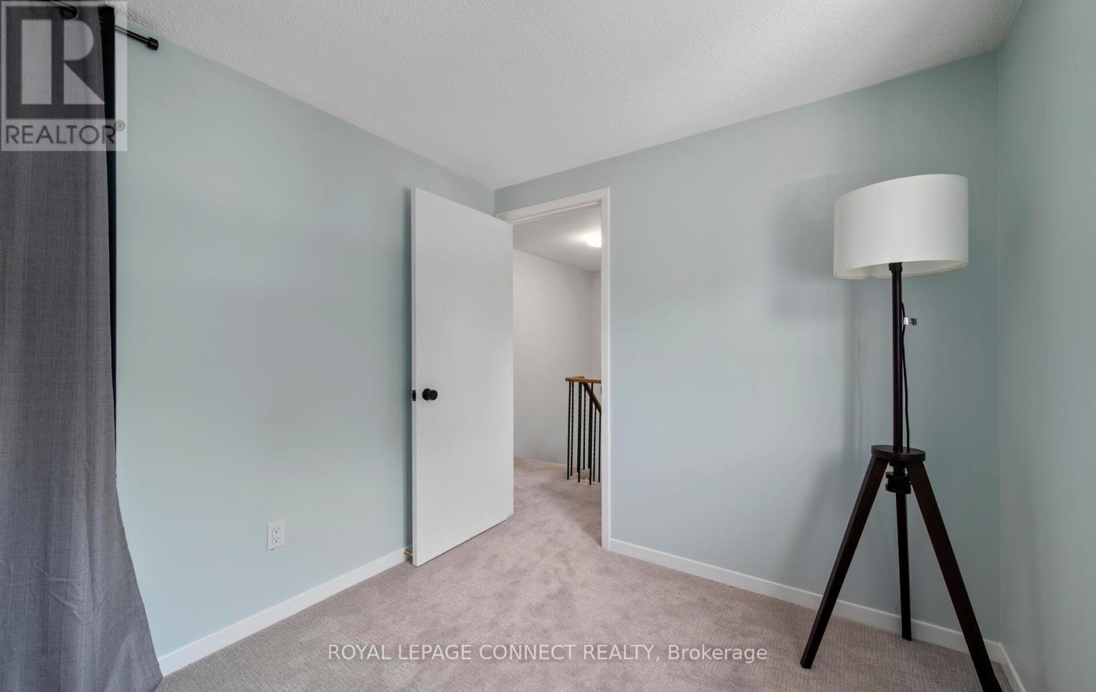 












57 DANIELS CRESCENT

,
Ajax,




Ontario
L1T1X8


