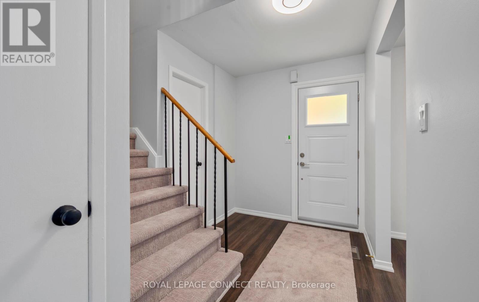 












57 DANIELS CRESCENT

,
Ajax,




Ontario
L1T1X8


