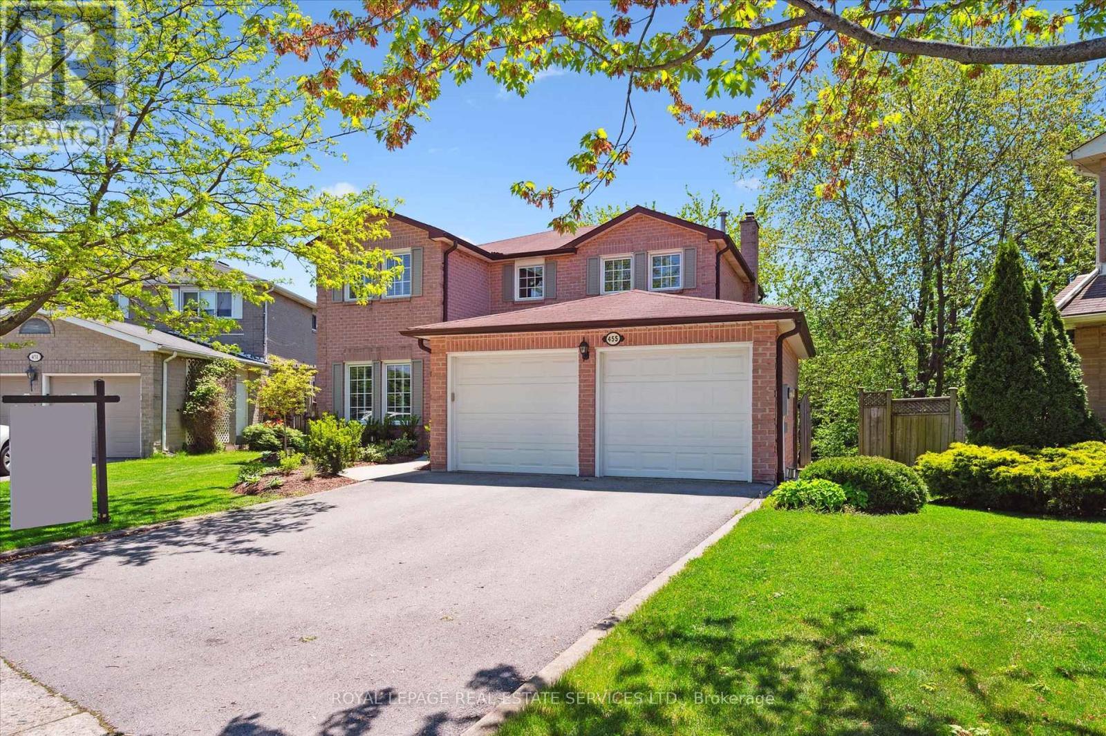 












455 PARKLANE ROAD

,
Oakville,




Ontario
L6H4J9

