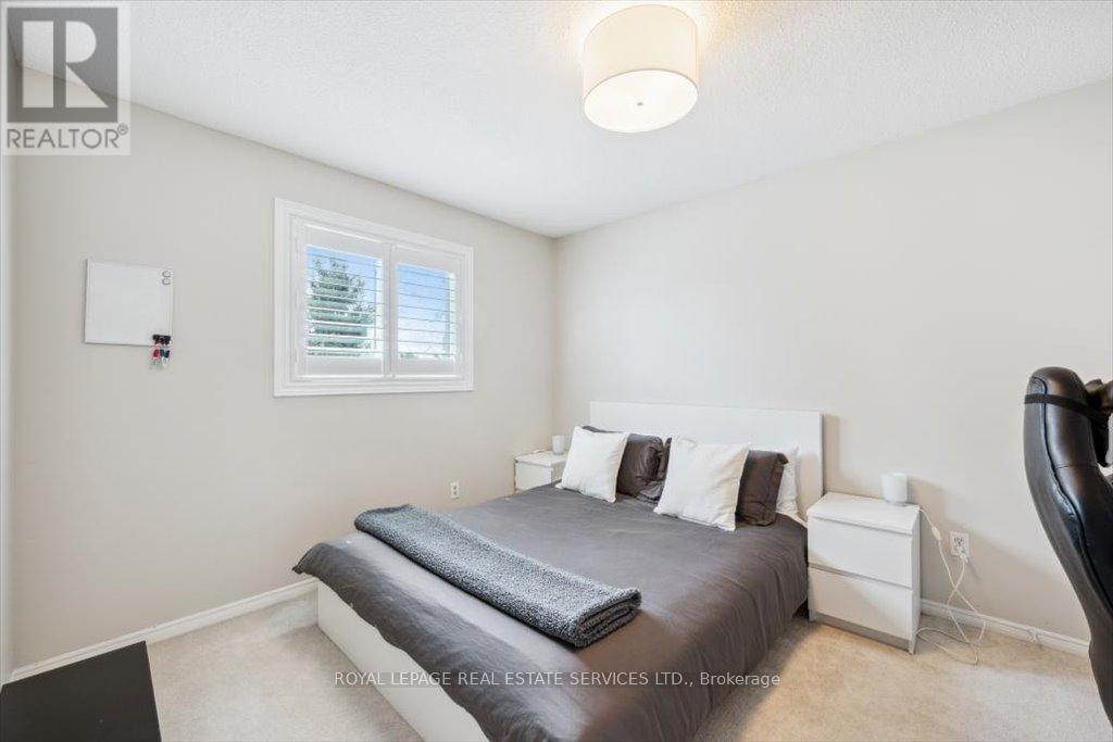 












455 PARKLANE ROAD

,
Oakville,




Ontario
L6H4J9

