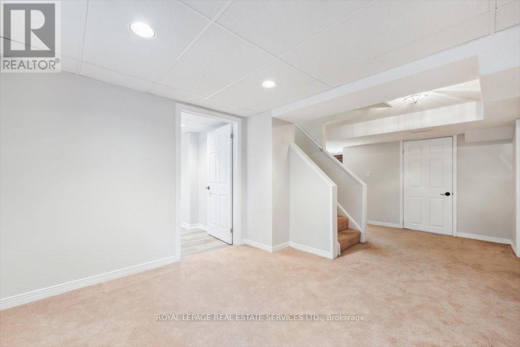 












455 PARKLANE ROAD

,
Oakville,




Ontario
L6H4J9

