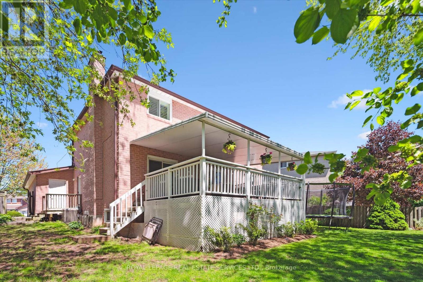 












455 PARKLANE ROAD

,
Oakville,




Ontario
L6H4J9

