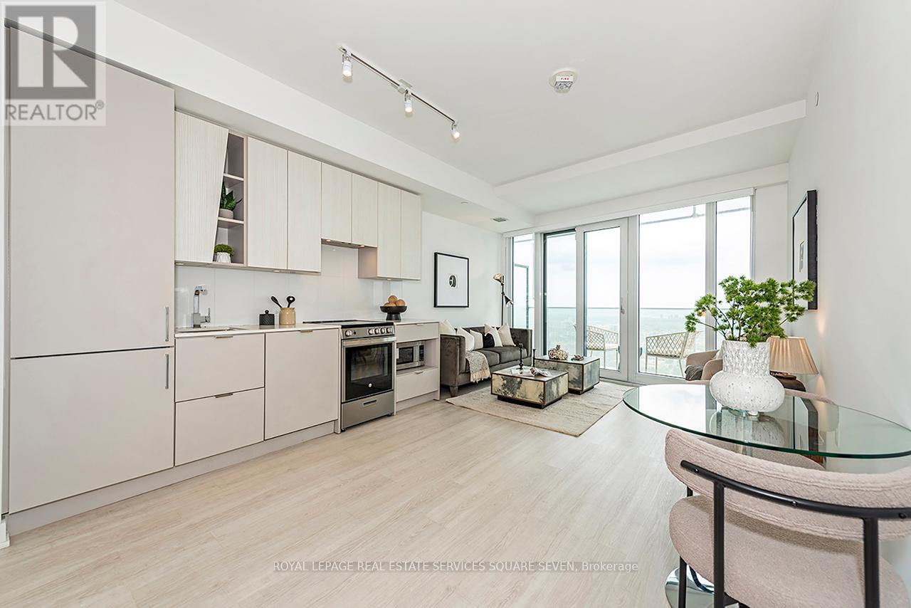 












4605 - 3883 QUARTZ ROAD

,
Mississauga,




Ontario
L5B0M4

