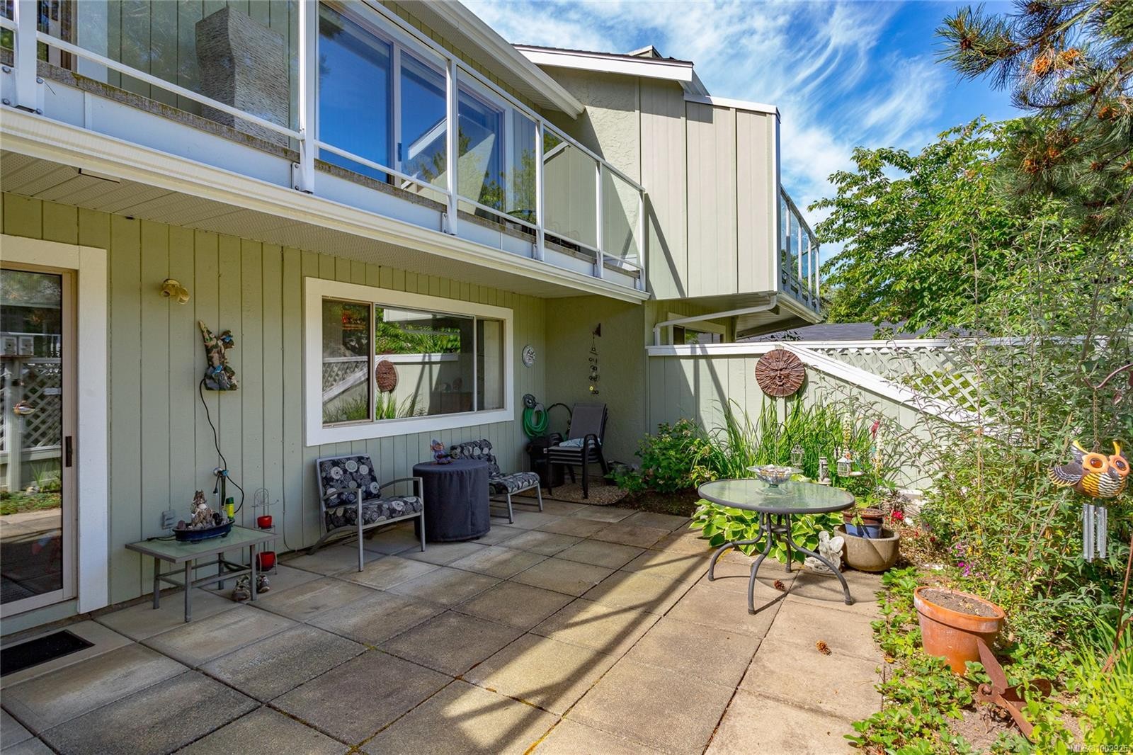 









2020


White Birch

Rd, 7,
Sidney,




BC
V8L 2R1

