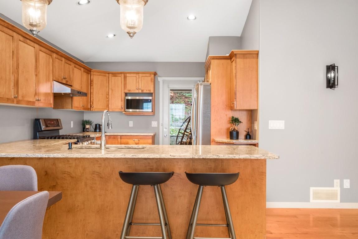 









4979


Windsong

Crescent,
Kelowna,




BC
V1W 5C4

