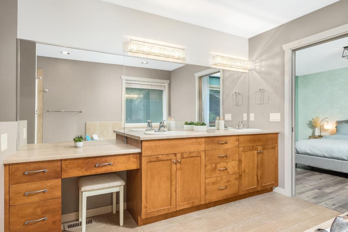 









4979


Windsong

Crescent,
Kelowna,




BC
V1W 5C4

