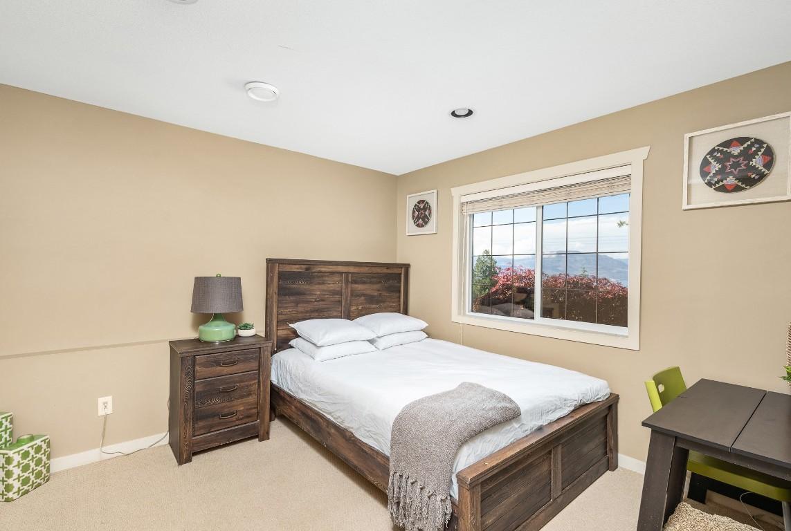 









4979


Windsong

Crescent,
Kelowna,




BC
V1W 5C4

