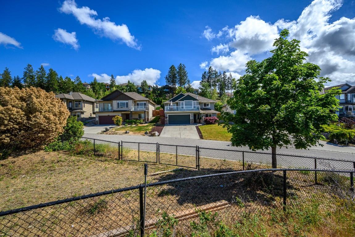 









4979


Windsong

Crescent,
Kelowna,




BC
V1W 5C4

