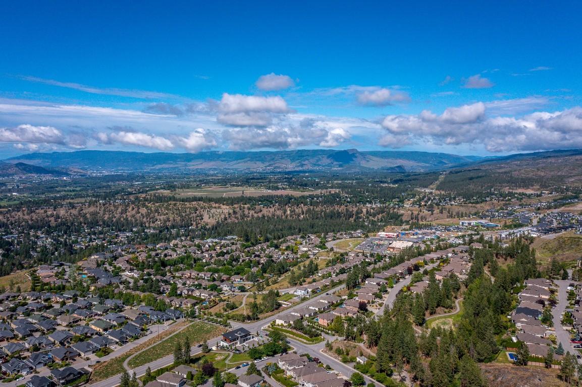 









4979


Windsong

Crescent,
Kelowna,




BC
V1W 5C4

