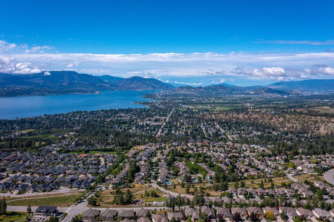 









4979


Windsong

Crescent,
Kelowna,




BC
V1W 5C4

