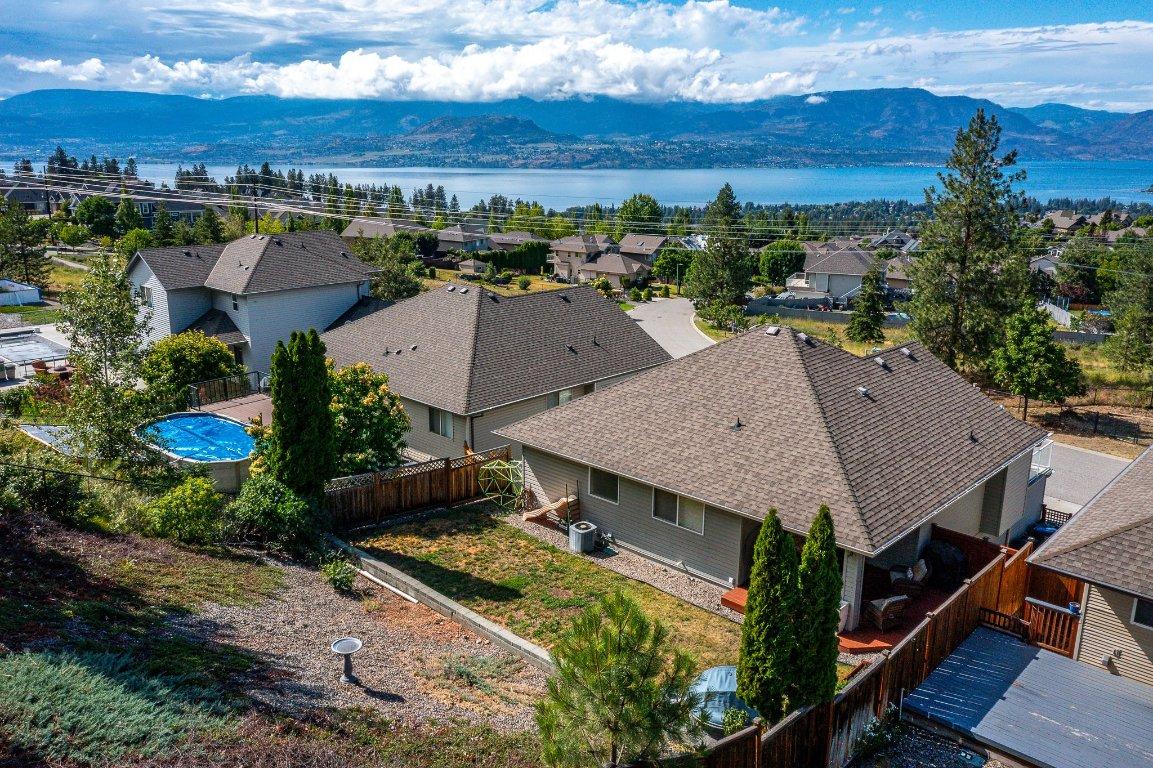 









4979


Windsong

Crescent,
Kelowna,




BC
V1W 5C4

