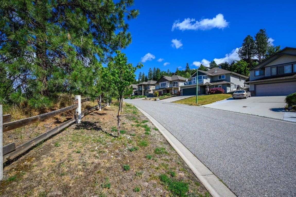 









4979


Windsong

Crescent,
Kelowna,




BC
V1W 5C4

