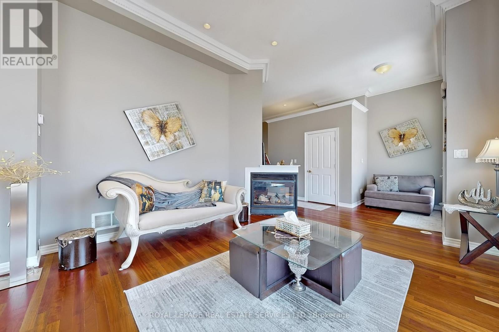 












5861 TENTH LINE W

,
Mississauga,




Ontario
L5M6V4

