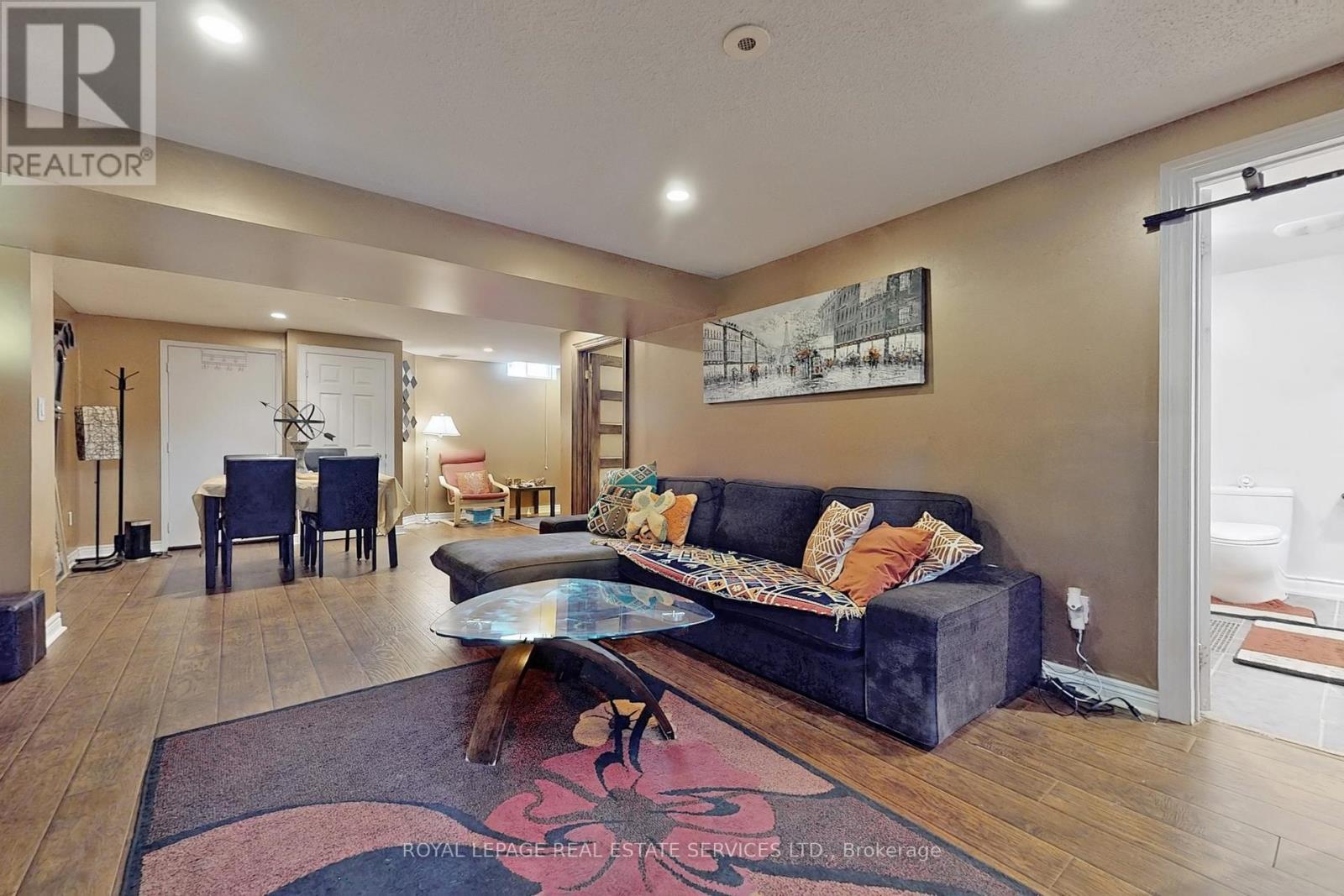 












5861 TENTH LINE W

,
Mississauga,




Ontario
L5M6V4

