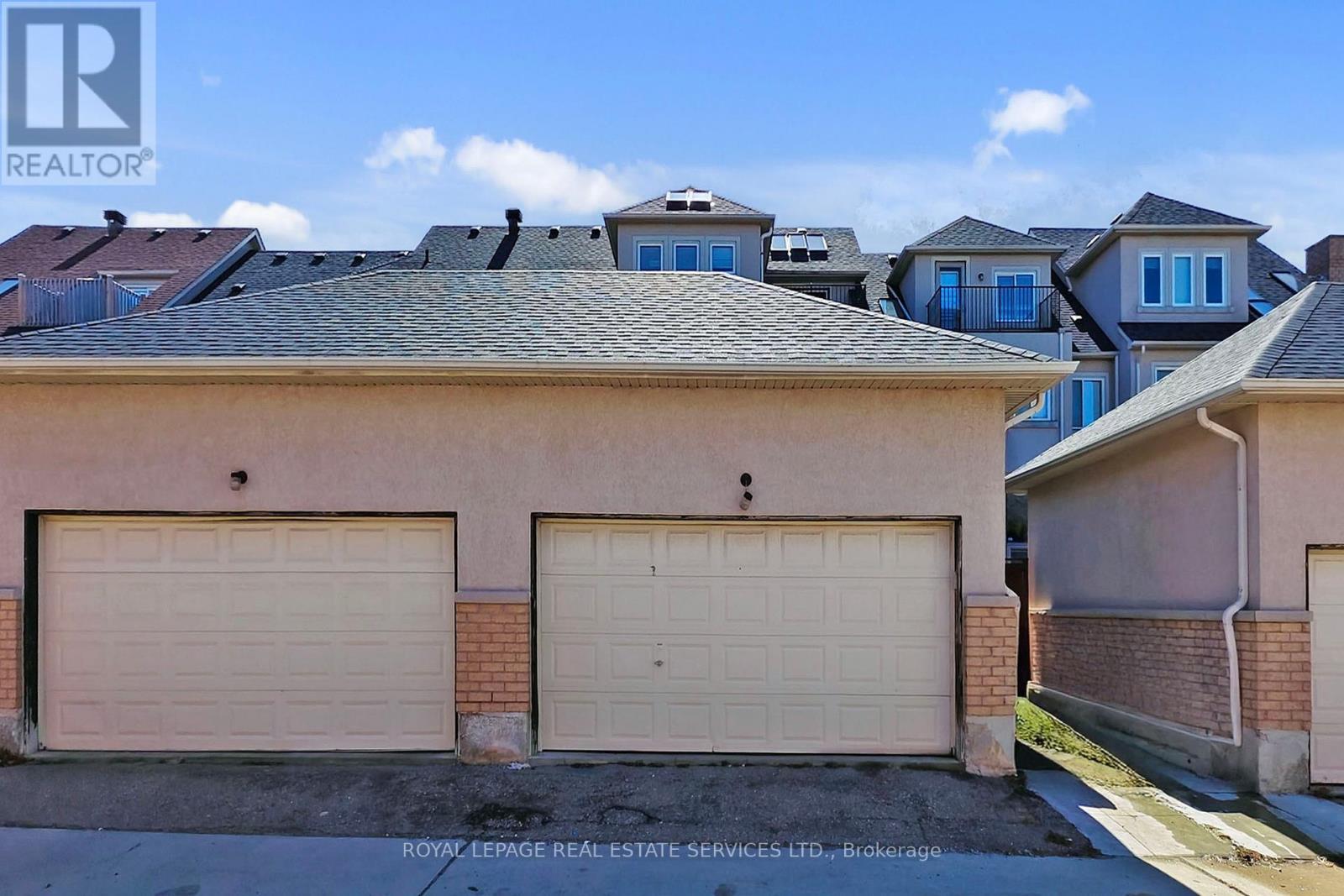 












5861 TENTH LINE W

,
Mississauga,




Ontario
L5M6V4


