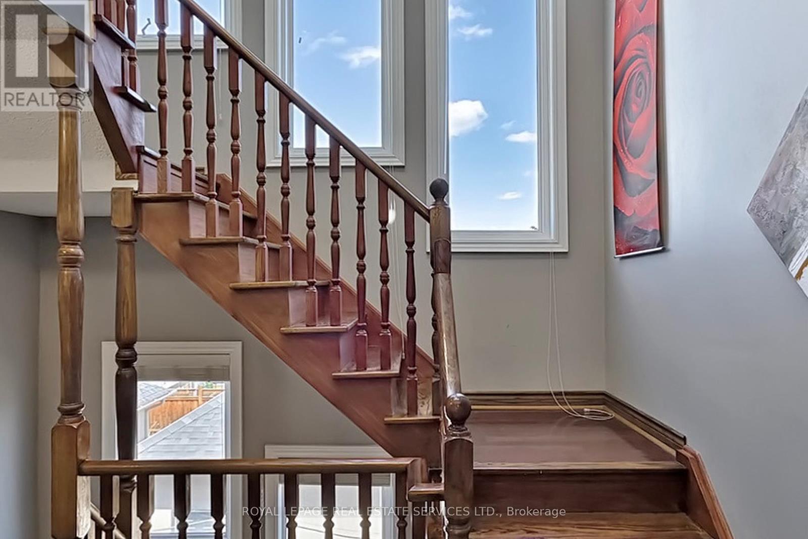 












5861 TENTH LINE W

,
Mississauga,




Ontario
L5M6V4

