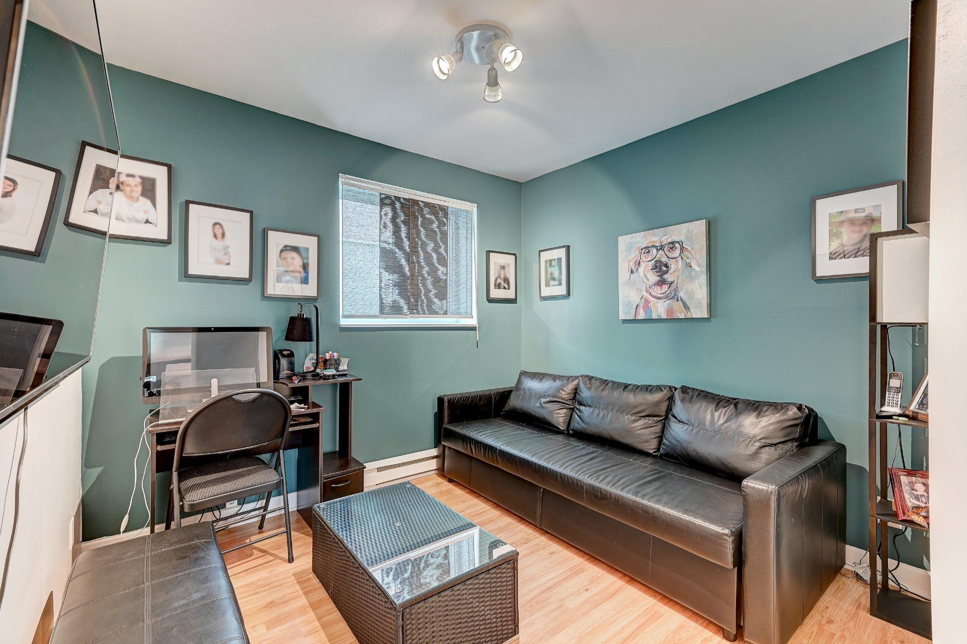 









8


Rue de l'Oseraie

,
Saint-Constant,




QC
J5A1K3

