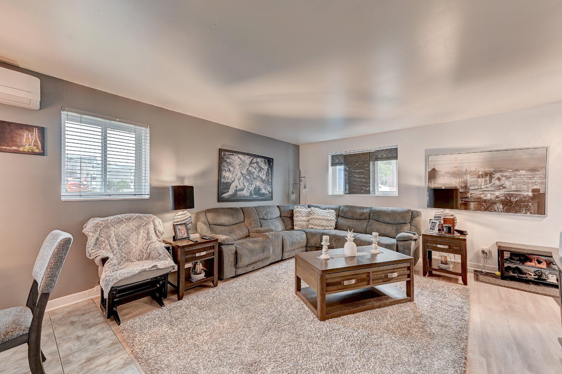 









8


Rue de l'Oseraie

,
Saint-Constant,




QC
J5A1K3

