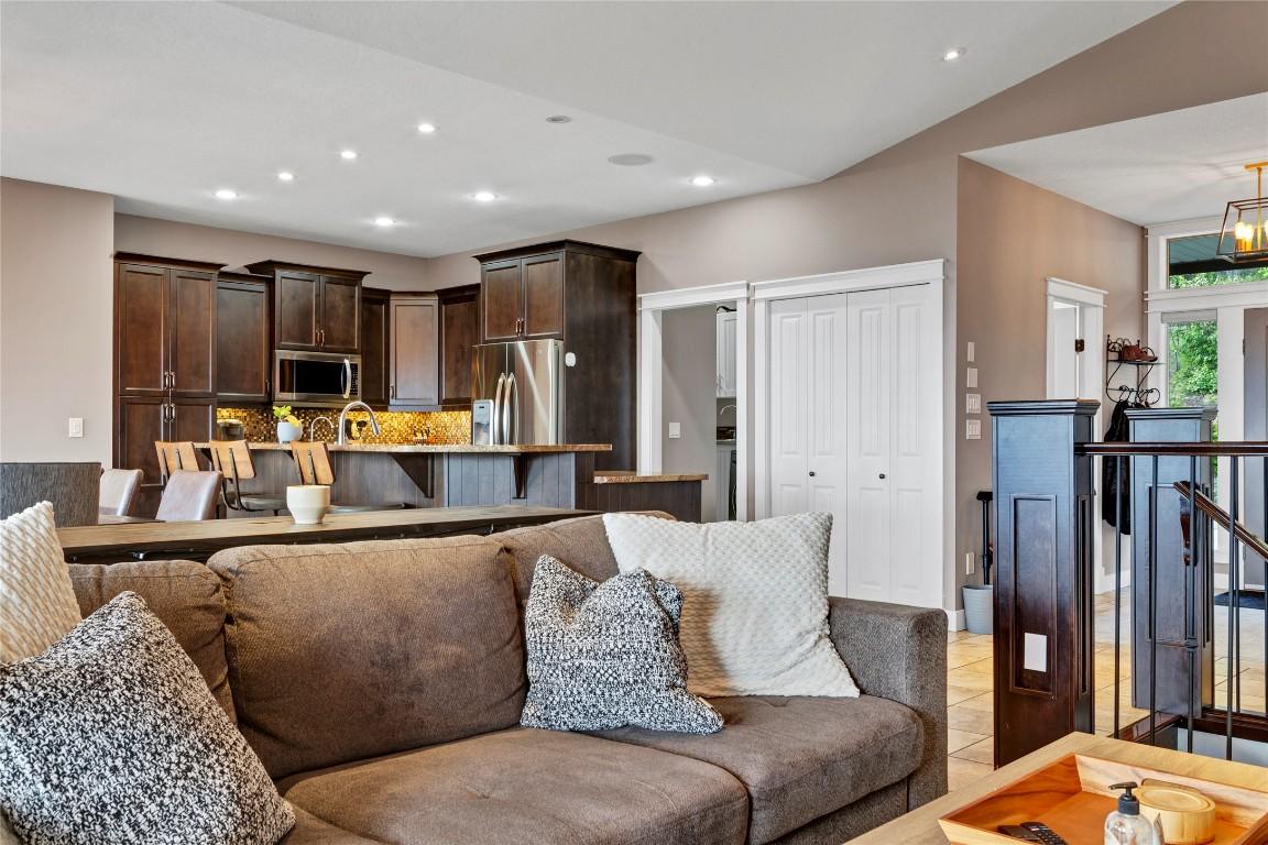 









6032


Lynx

Drive,
Vernon,




BC
V1B 3J5

