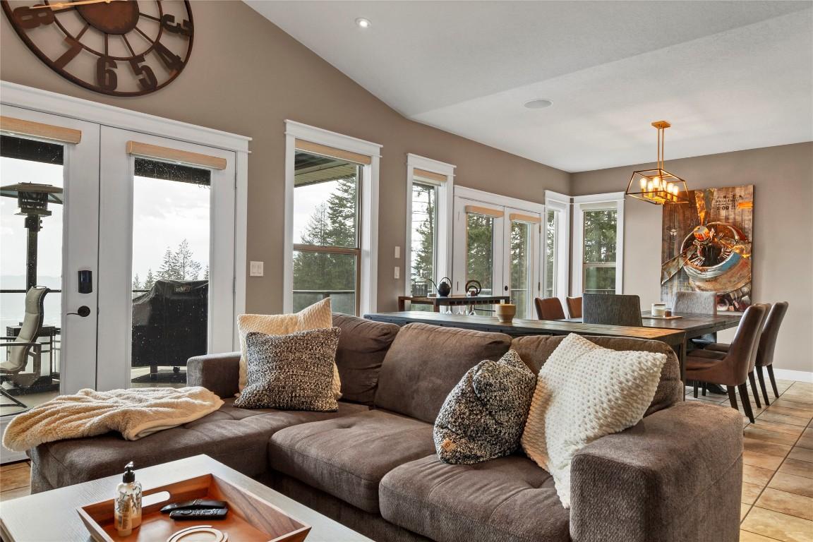 









6032


Lynx

Drive,
Vernon,




BC
V1B 3J5

