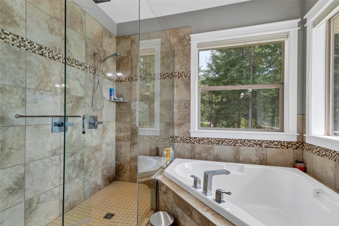 









6032


Lynx

Drive,
Vernon,




BC
V1B 3J5

