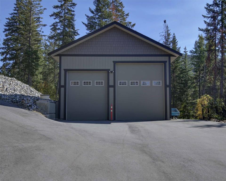 









6032


Lynx

Drive,
Vernon,




BC
V1B 3J5

