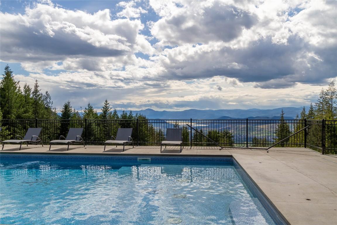 









6032


Lynx

Drive,
Vernon,




BC
V1B 3J5

