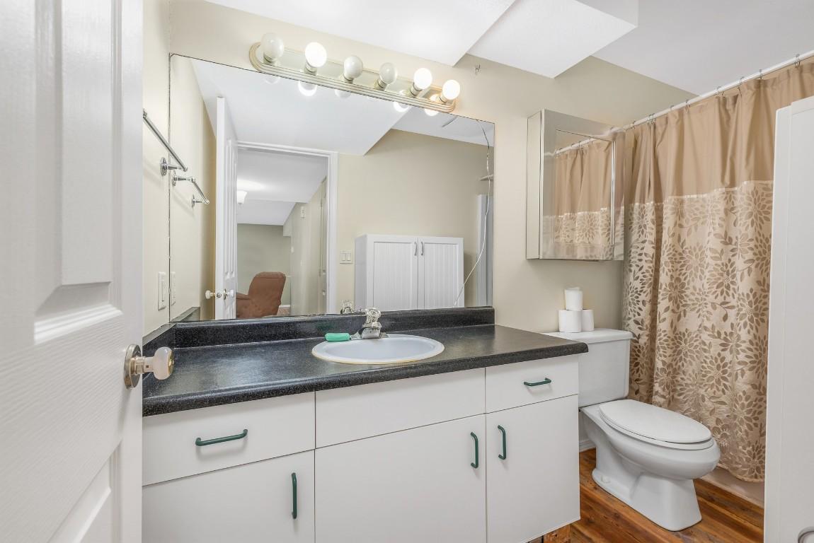 









1041


11

Avenue, 3,
Vernon,




BC
V1B 2P8

