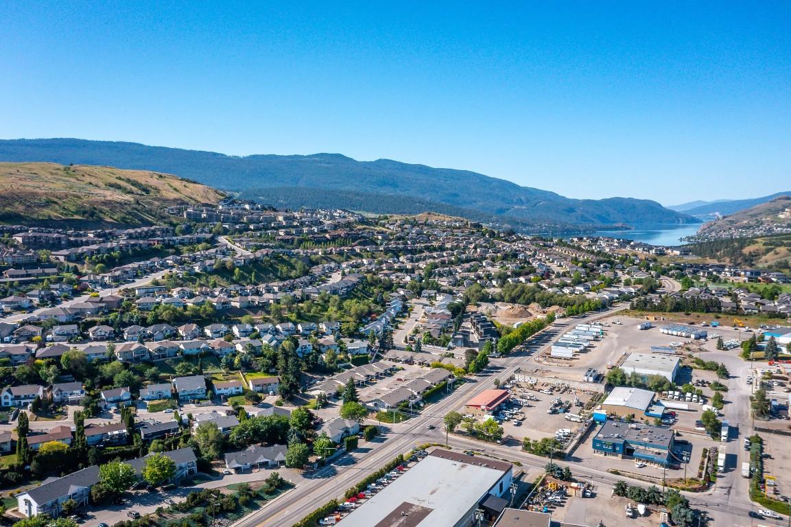 









1041


11

Avenue, 3,
Vernon,




BC
V1B 2P8

