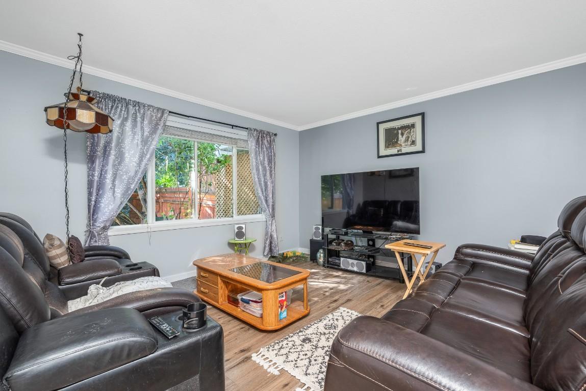 









1041


11

Avenue, 3,
Vernon,




BC
V1B 2P8

