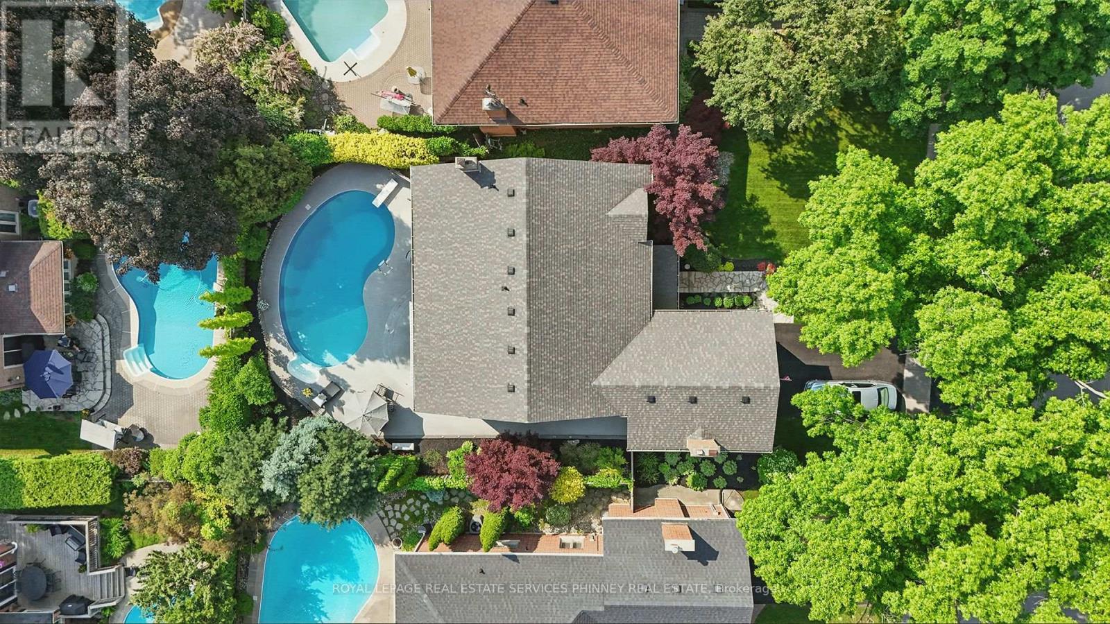 












402 BARCLAY CRESCENT

,
Oakville,




Ontario
L6J6H9

